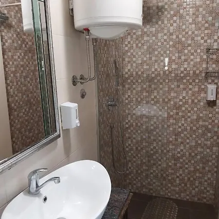 Budget Balkanika Apartment
